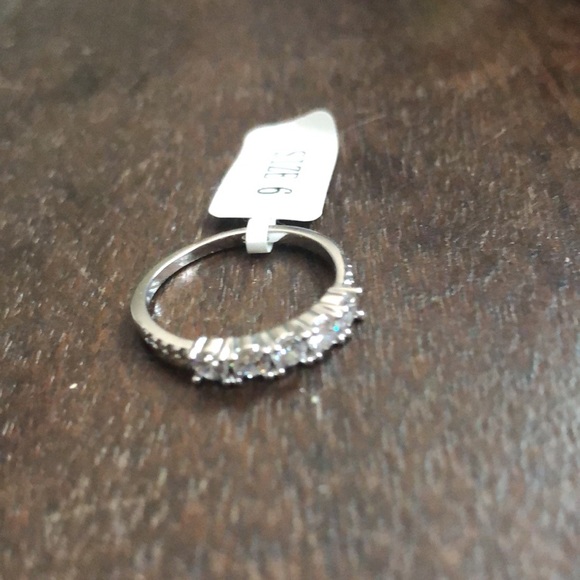 Charmed Aroma Ring - Picture 2 of 2